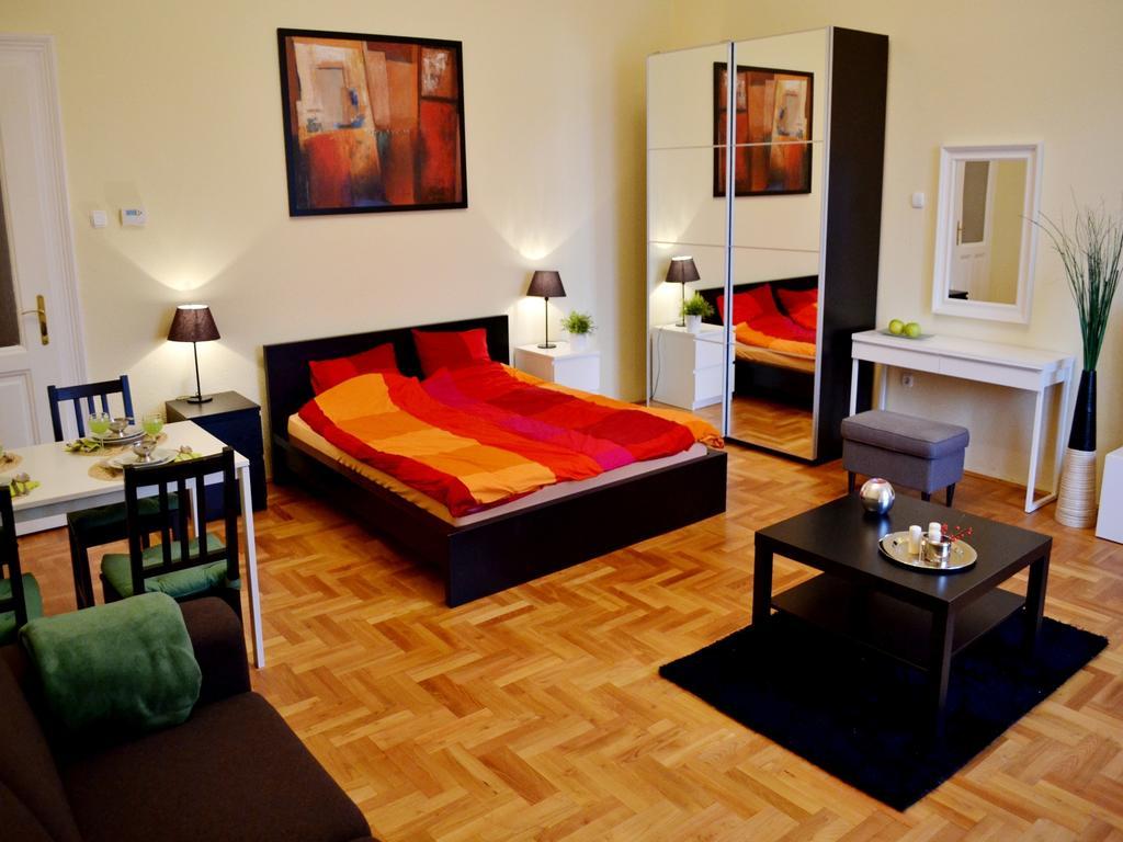 Caesar Apartman Apartment Budapest Room photo